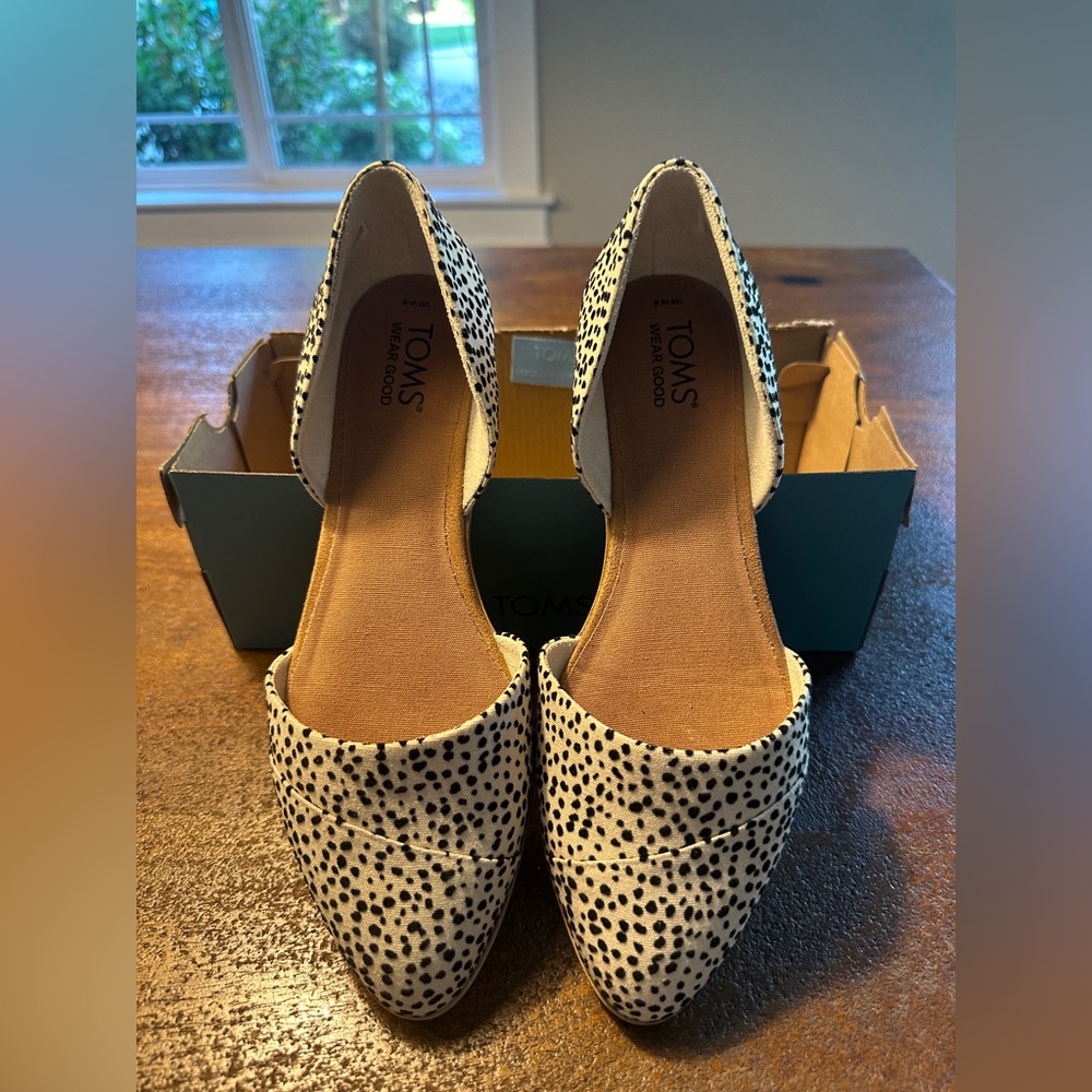 Toms Cheetah Canvas Flats
